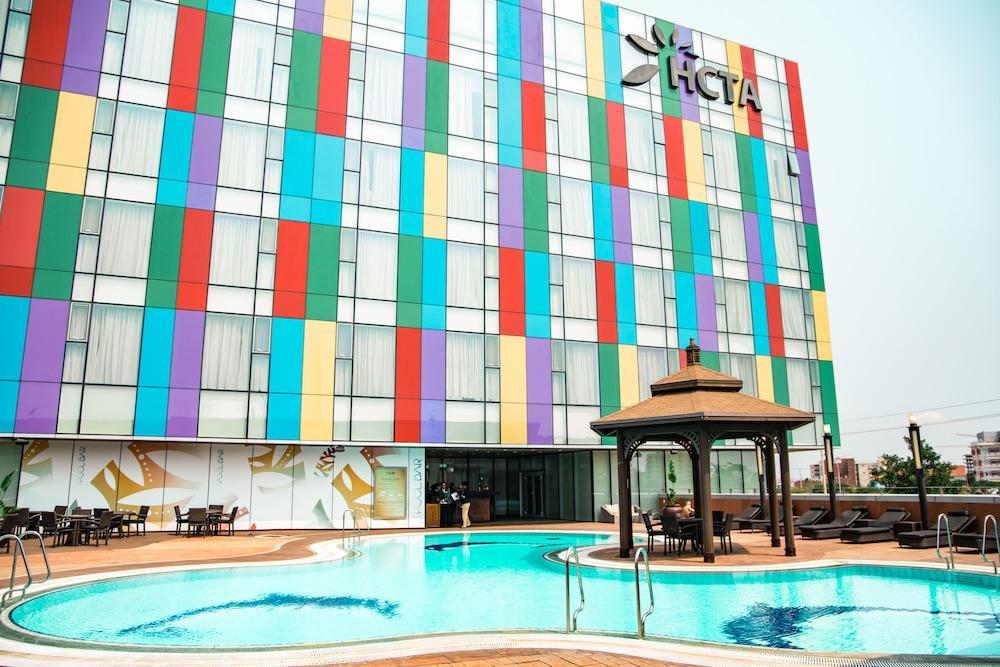Hotel De Convencoes De Talatona à Luanda Extérieur photo